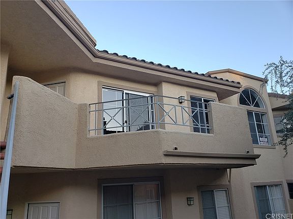 2nd image of 23903 Del Monte Dr Unit 50