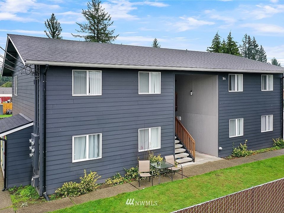 800 4th St Sultan WA Zillow