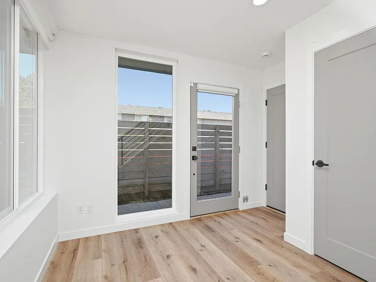 8823 9th Ave SW #A — Photo 5