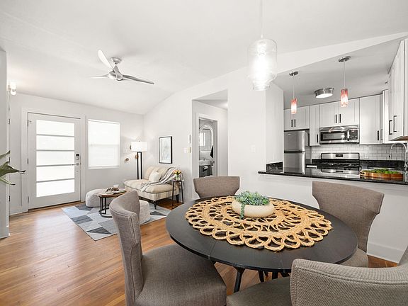 5th image of 2309 Pruett St APT C