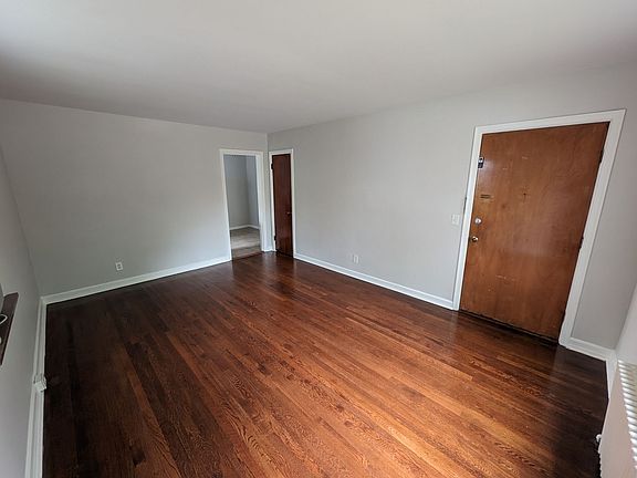 2nd image of 3149 Auten Ave APT 2