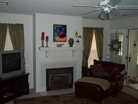 4th image of 2808 E Mulberry Ln