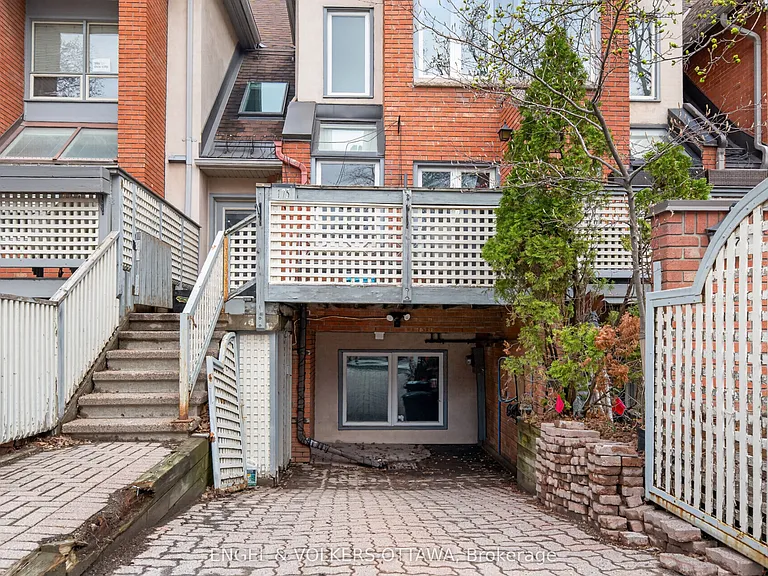 175 James St #B — Photo 16