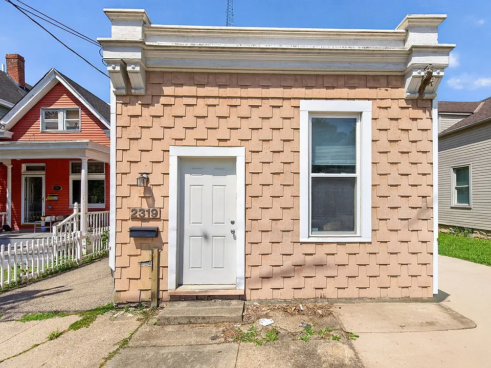 2319 Sauer Ave