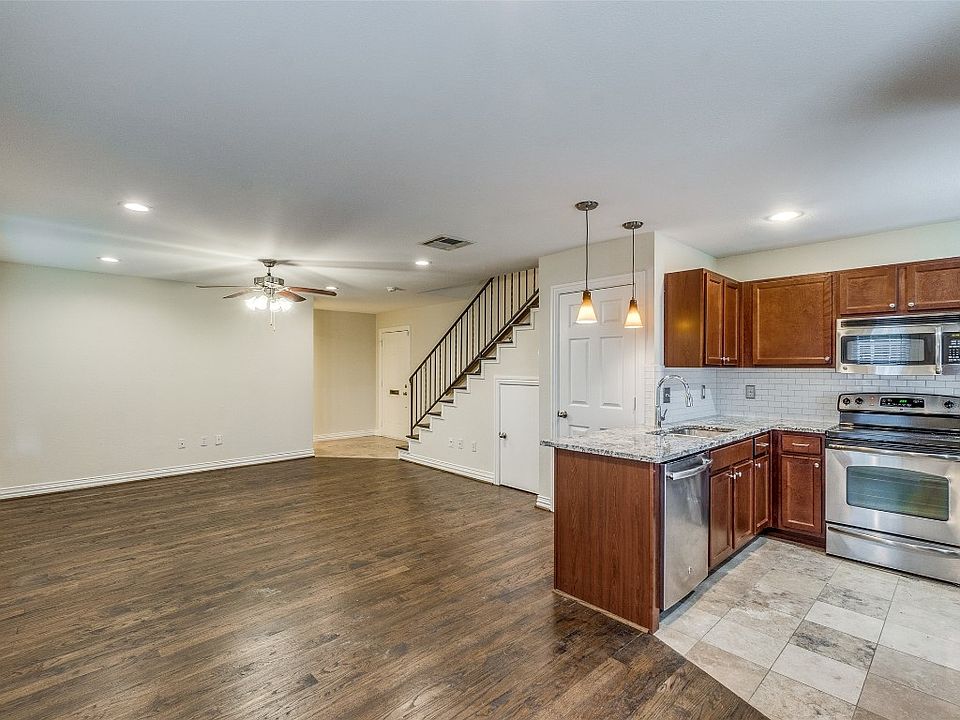 1st image of 4744 Bradford Dr APT A