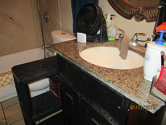 5th image of 1104 E Campbell Ave