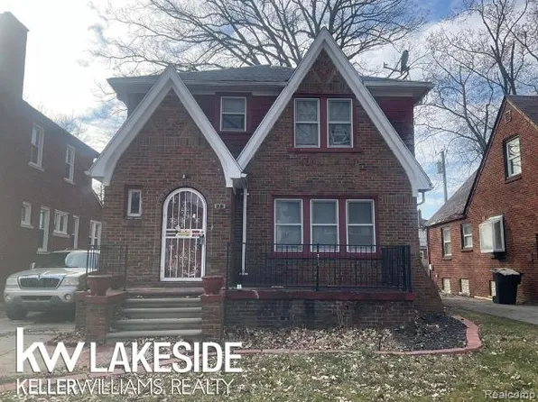 15765 Sussex St, Detroit, MI 48227