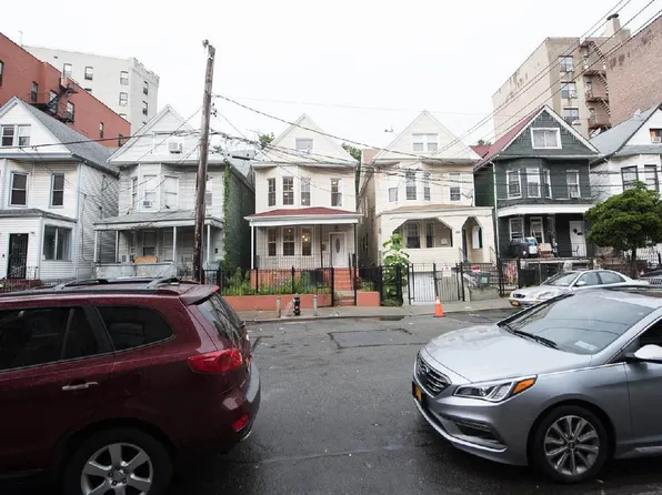 1989 Grand Avenue image 22 of 23