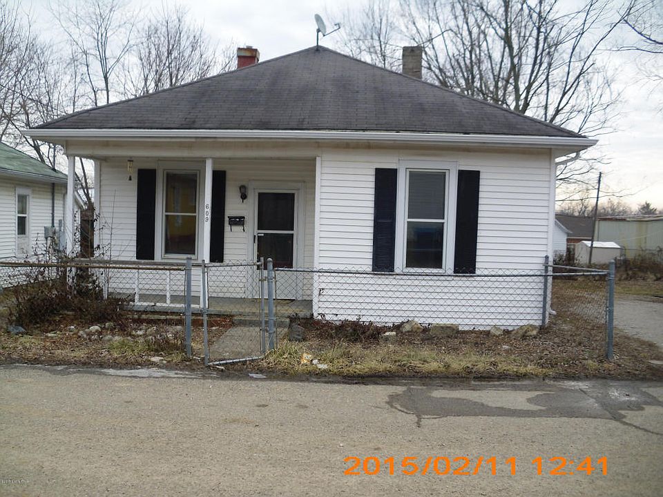 1st image of 609 Crescent Ct
