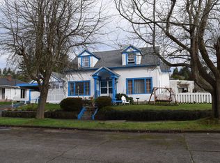 218 N Gould St, Coquille, OR 97423