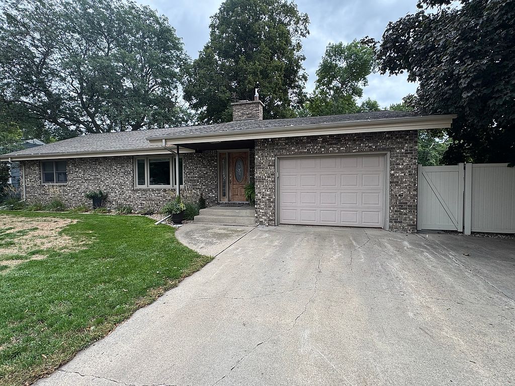 309 W 13th Ave - Property Image