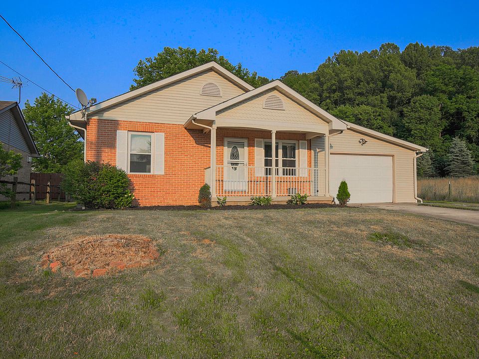 1st image of 960 Champion Ave