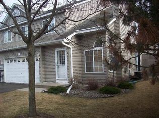 7287 Savanna Ct, Lino Lakes, MN 55014