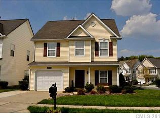2635 Rozzelles Landing Dr, Charlotte, NC 28214