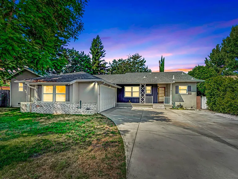 7715 Oakdale Ave — Photo 36