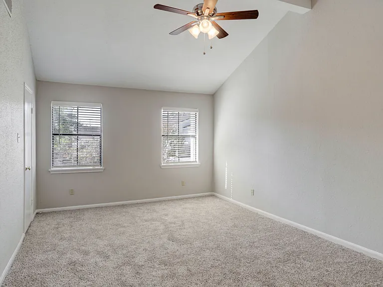 1444 Bering Dr — Photo 2