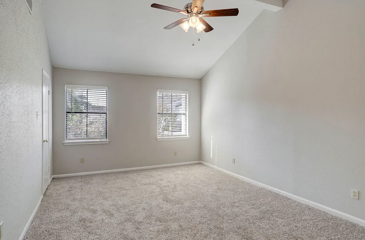 Building Photo - 1444 Bering Dr
