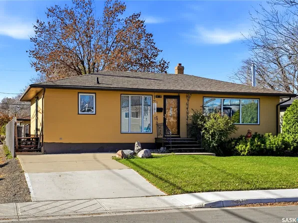 2354 Harvey Street, Regina, SK S4N 2N3