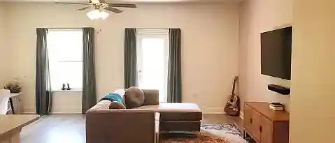 5th image of 1880 Pointe Dr