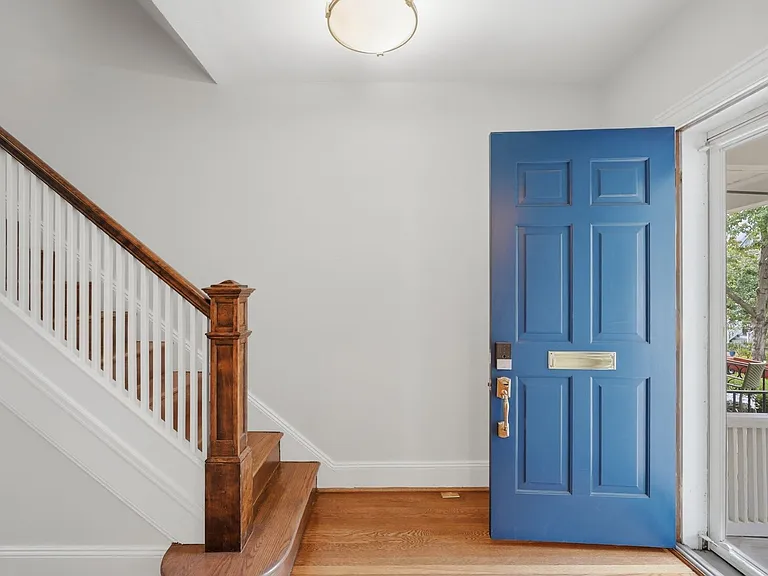 3839 Beecher St NW — Photo 13