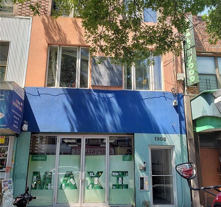 y♡⃛u y♡⃛u 1305 Tanglewood Dr, Algonquin, IL 60102 | Zillow