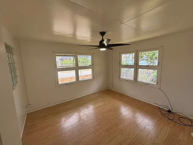 114 Bay St — Photo 8