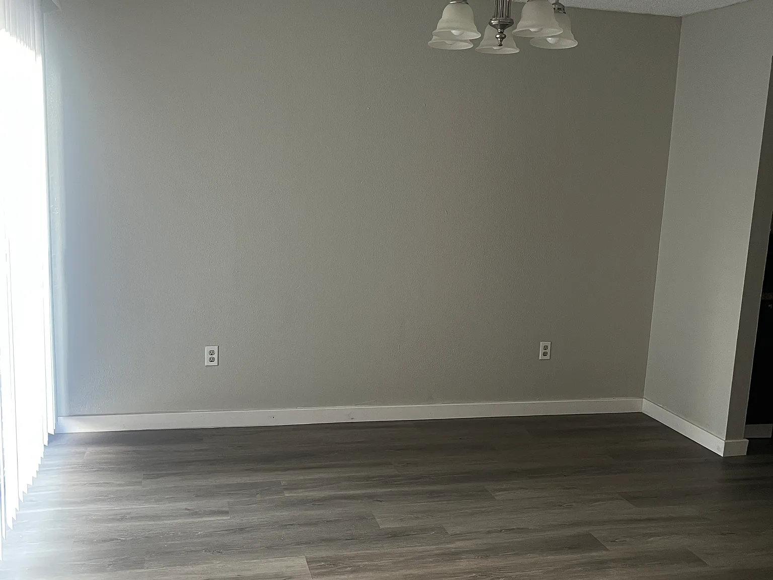 3 bed, 1.5 bath, $1,550 — Photo 3