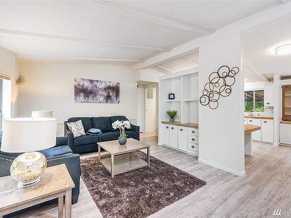 3rd image of 28812 68th Avenue Ct S