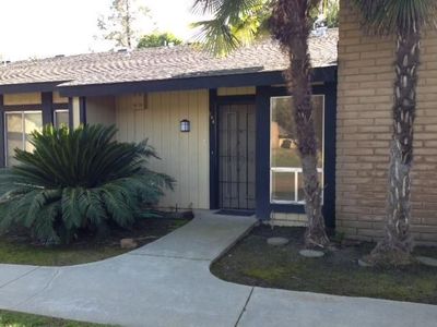 598 S Argyle Ave APT 104, Fresno, CA, 93727
