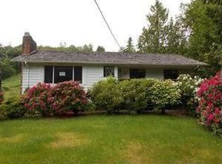 352 State Route 105, Raymond, WA 98577