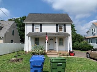 121 Birdsey Ave, Middletown, CT 06457