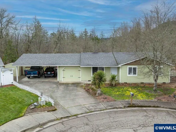 2990 Harding Ct, Sweet Home, OR 97386