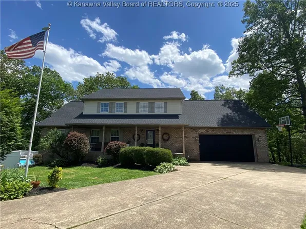142 Spruce Ln, Scott Depot, WV 25560