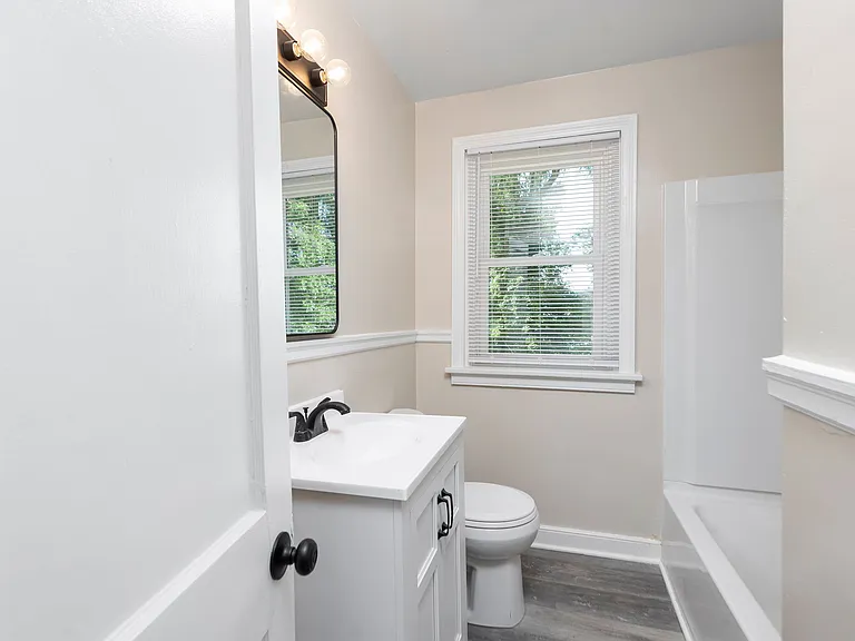 1434 Mulberry St — Photo 7