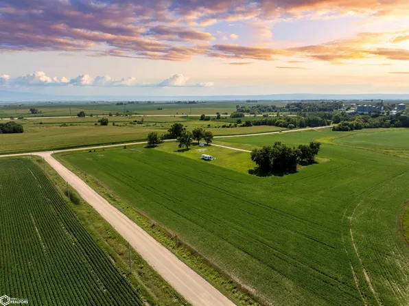 26153 Highway D35, Iowa Falls, IA 50126