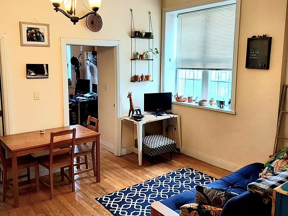 5th image of 490 Morgan Ave APT 1
