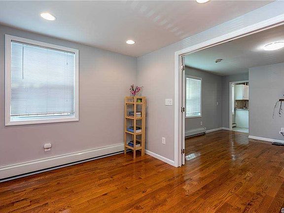5th image of 14210 Foch Blvd
