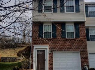 303 Murrays Ln, Pittsburgh, PA 15234