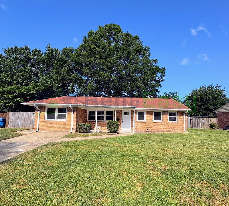 1st image of 949 Redwood Cir