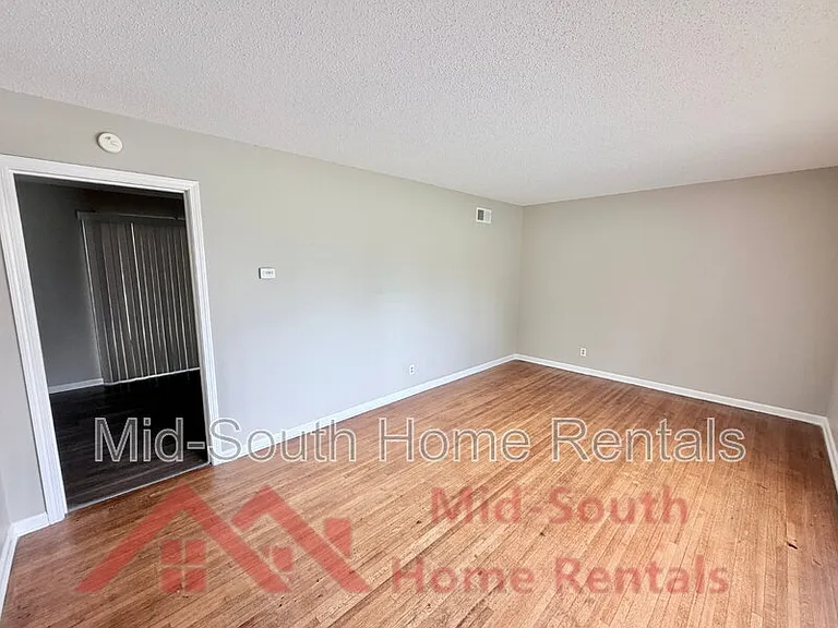 480 Whiteville Ave — Photo 3