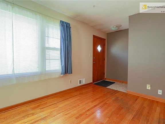 5th image of 6945 Manchester Ave