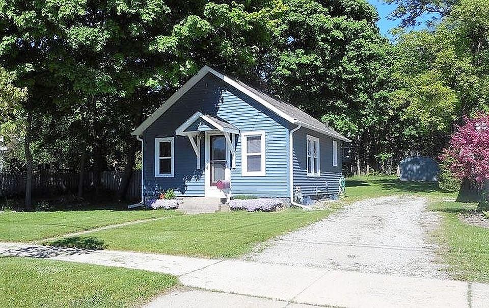 Front of house with off-street parking