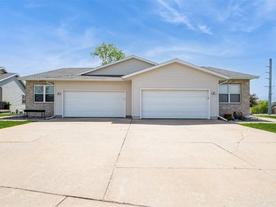 397 Antler Ct, Marion, IA, 52302
