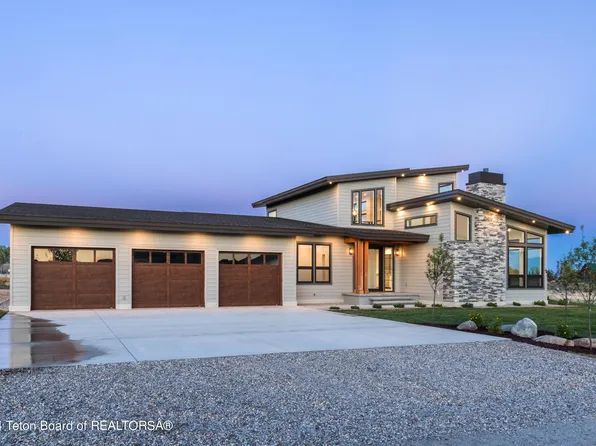 14 Carmichael Loop, Pinedale, WY 82941