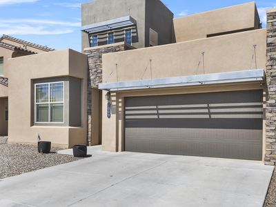 7009 Vista Terraza Dr NW, Albuquerque, NM, 87120