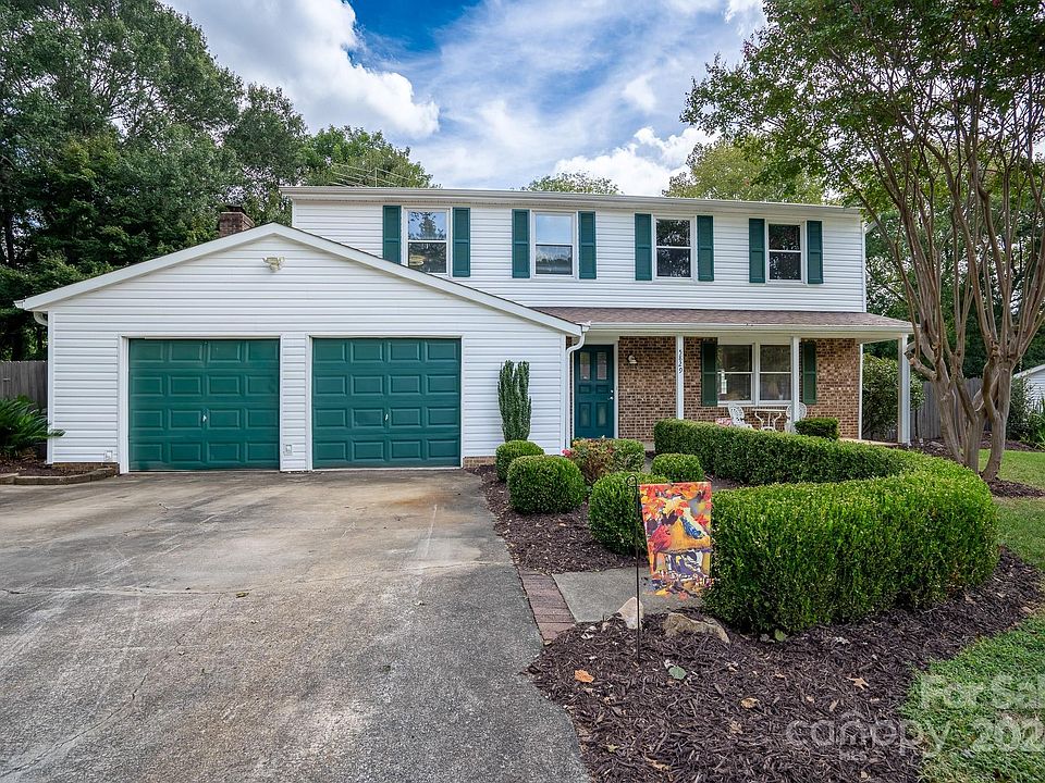 1st image of 5829 Carpenter Dr
