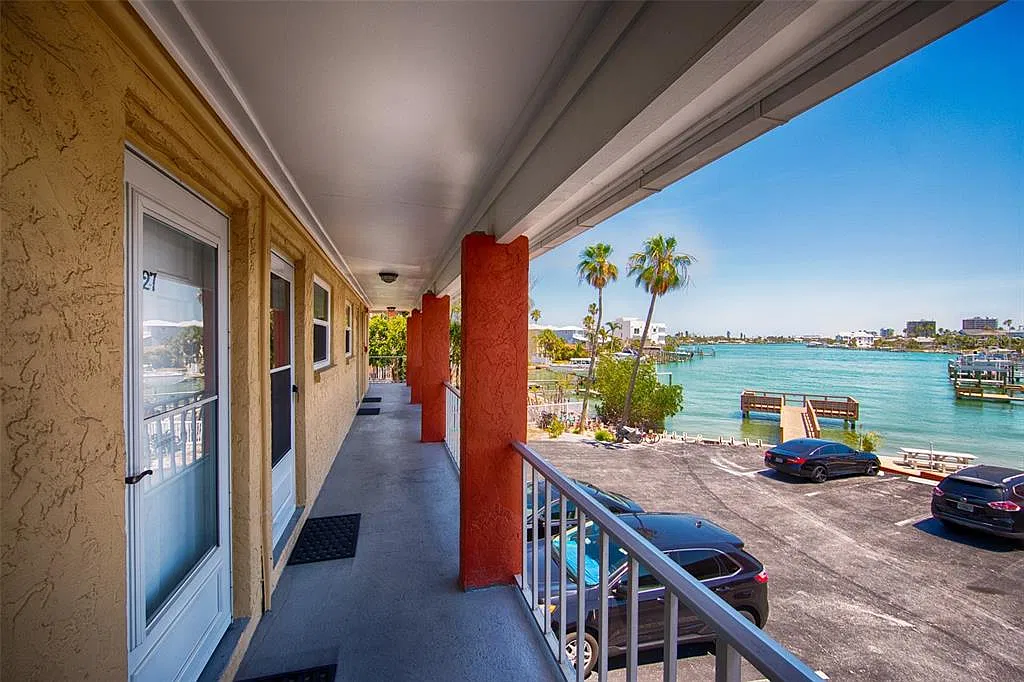1 bed, 1.0 bath, 480 sqft, $2,000 — Photo 2