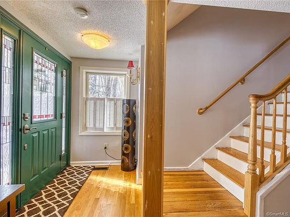 5th image of 491 Weir St