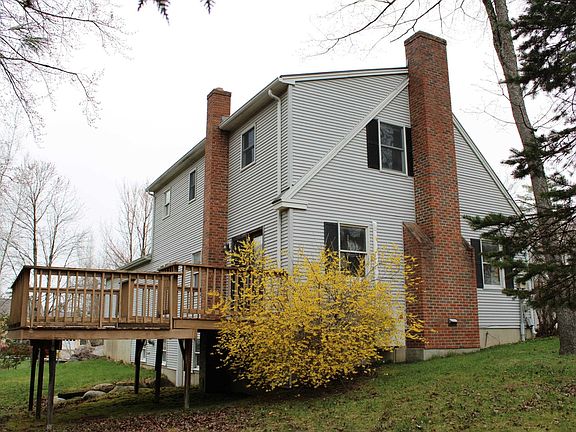 4th image of 25 Laverne Drive