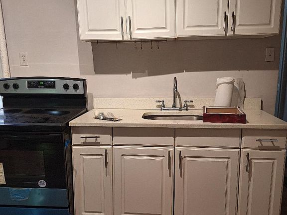 3rd image of 22-73 Steinway St #11